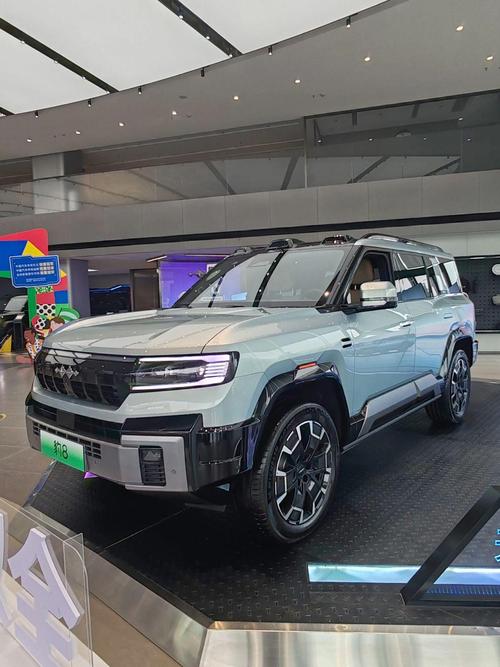东莞茶山镇缘创超企业管理咨询比亚迪方程豹硬派越野的爆款，英菲尼迪35周年与你共成长